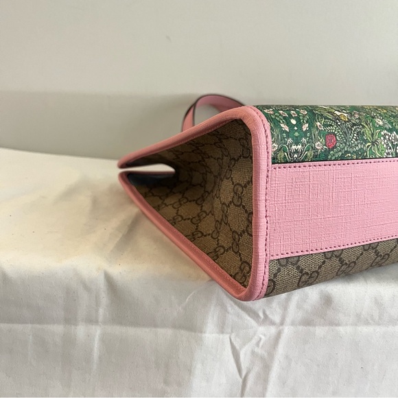 GUCCI limited Edition RARE  Higuchi Yuko XL Bunny Supreme GG Web Tote Handbag - Picture 6 of 13